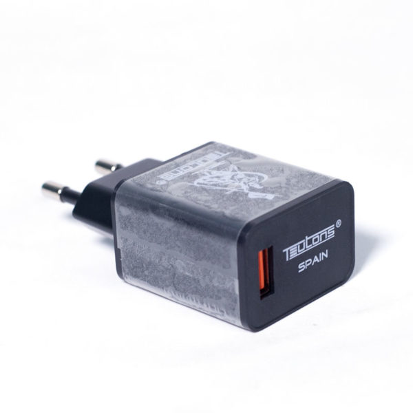 Teutons 18W Wall Adapter With Type-C Data Cable